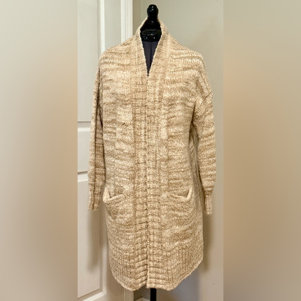 Gently Worn Madewell Textured Tan Cardigan